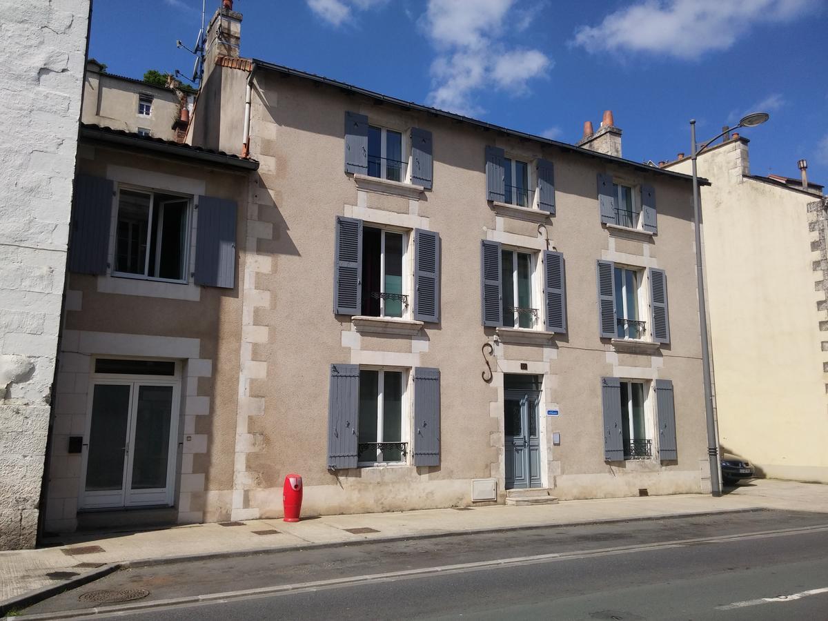Bed and Breakfast Les Trois Fontaines Poitiers Exterior foto